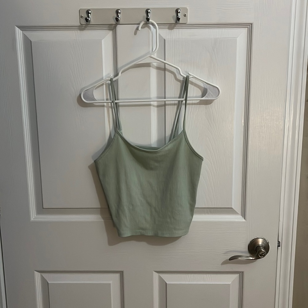 american eagle mint crop top
